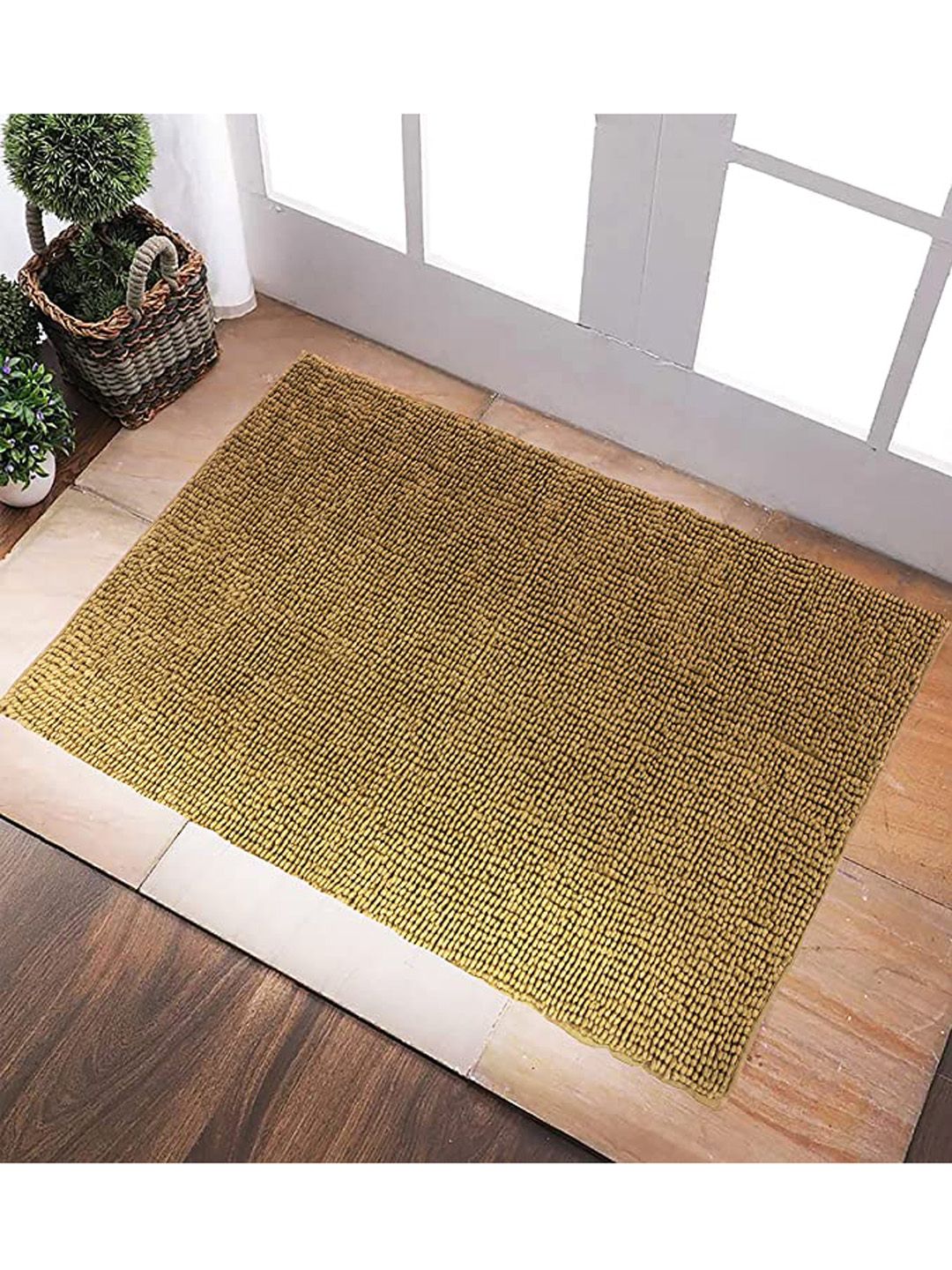 Homitecture Beige Solid 1400 GSM Anti-Skid Bath Rug Price in India