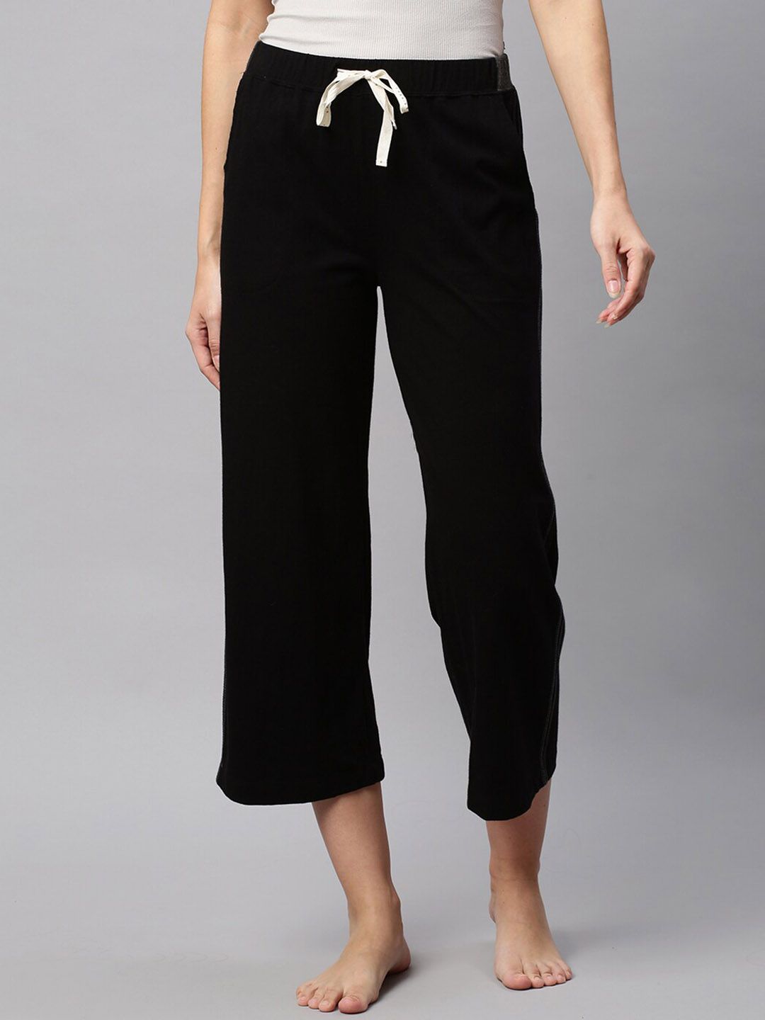 Chemistry Women Black Solid Pure Cotton Lounge Pant Price in India