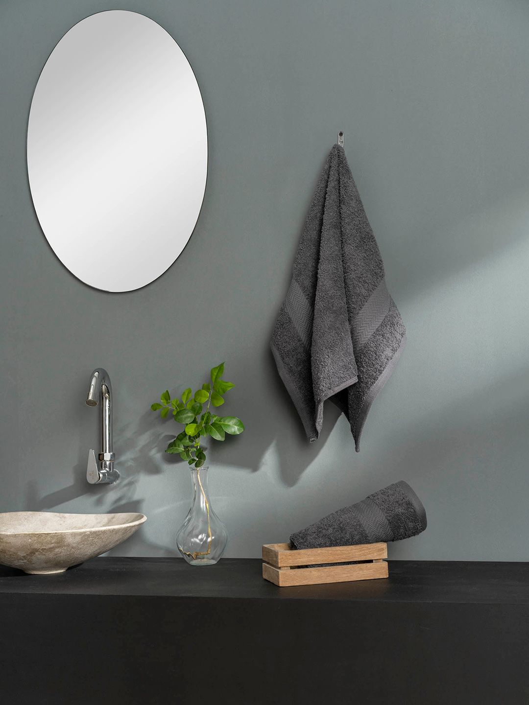 DDecor Set Of 2 Grey Solid Cotton 500 GSM Hand Towels