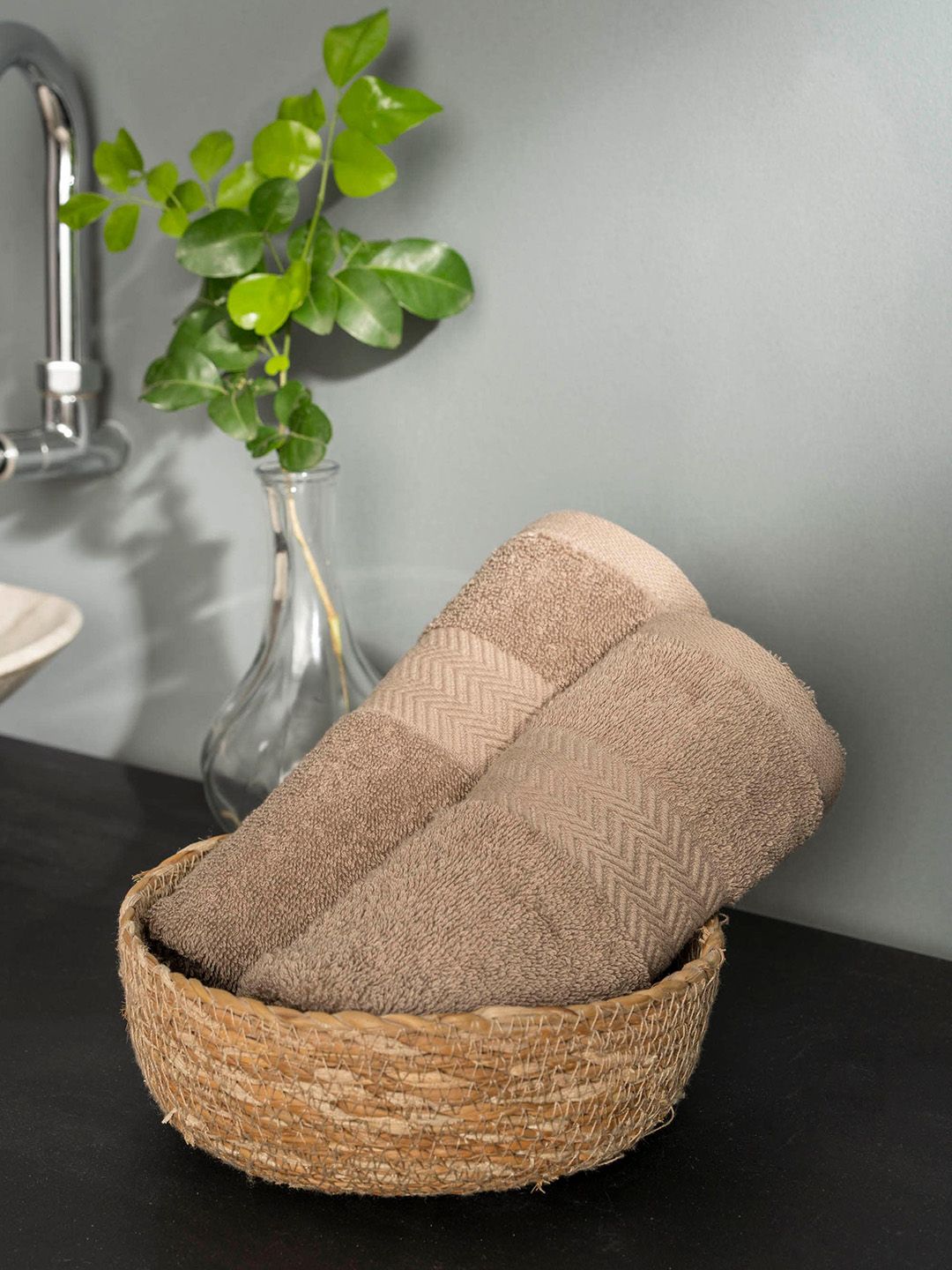 DDecor Set Of 2 Beige Solid 500 GSM Cotton Hand Towels