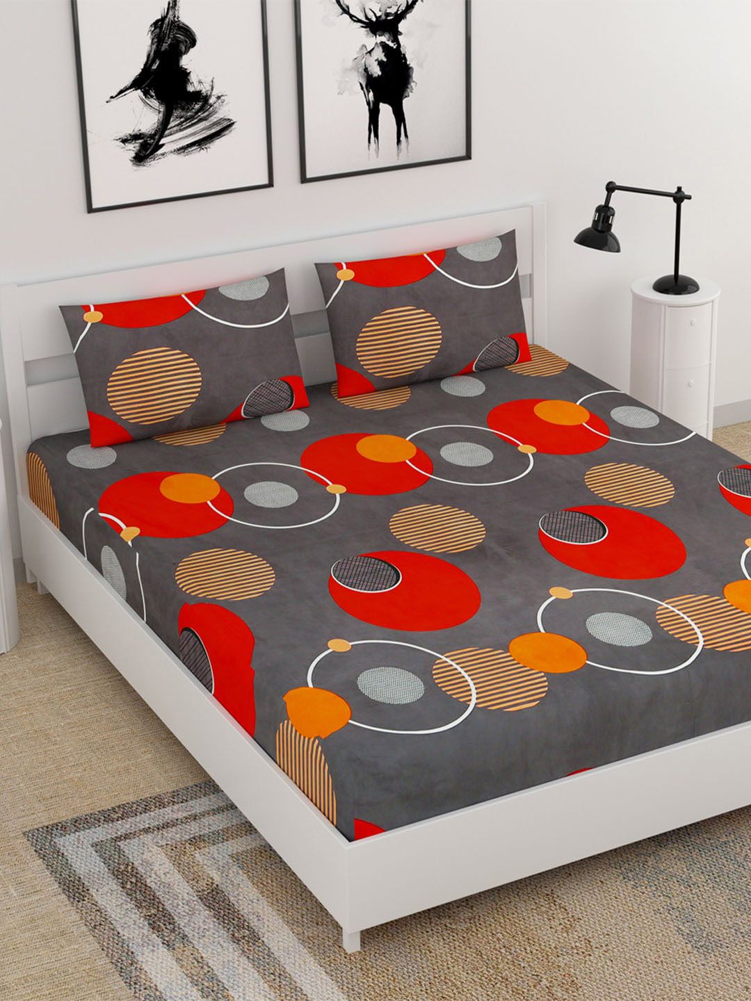 BELLA CASA Grey & Red Geometric 210 TC King Bedsheet with 2 Pillow Covers Price in India