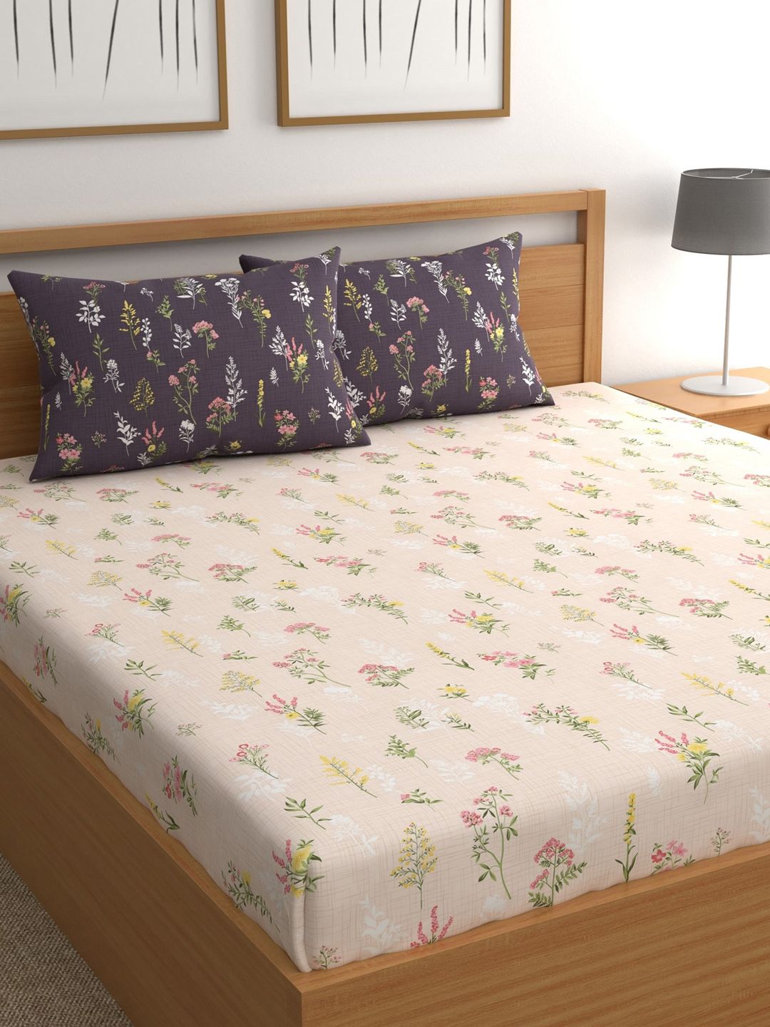 CHHAVI INDIA Peach-Coloured & Grey Floral 210 TC Queen Bedsheet with 2 Pillow Covers Price in India