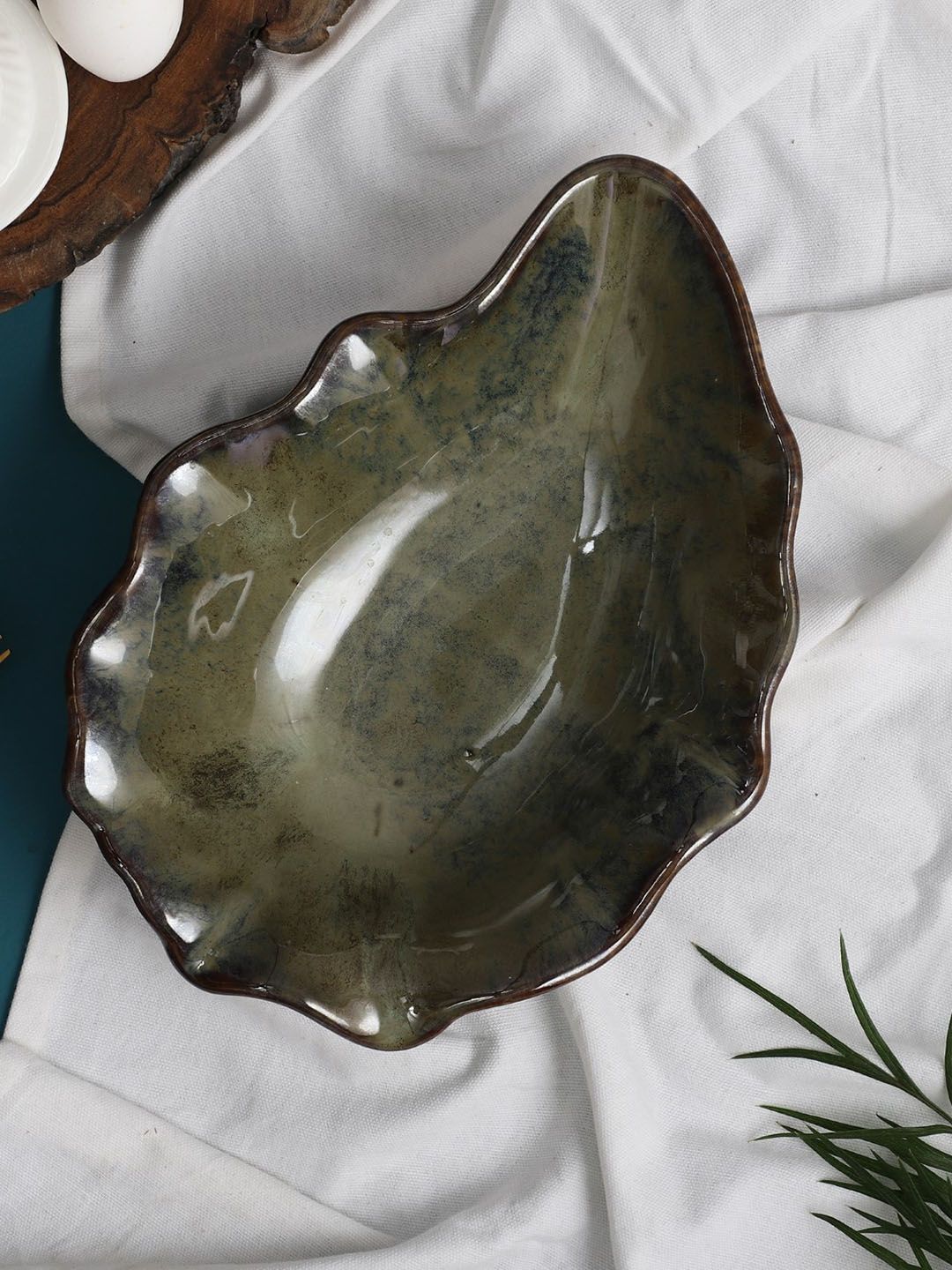 The Decor Mart Green Ceramic Leaf Shape Plater Price in India