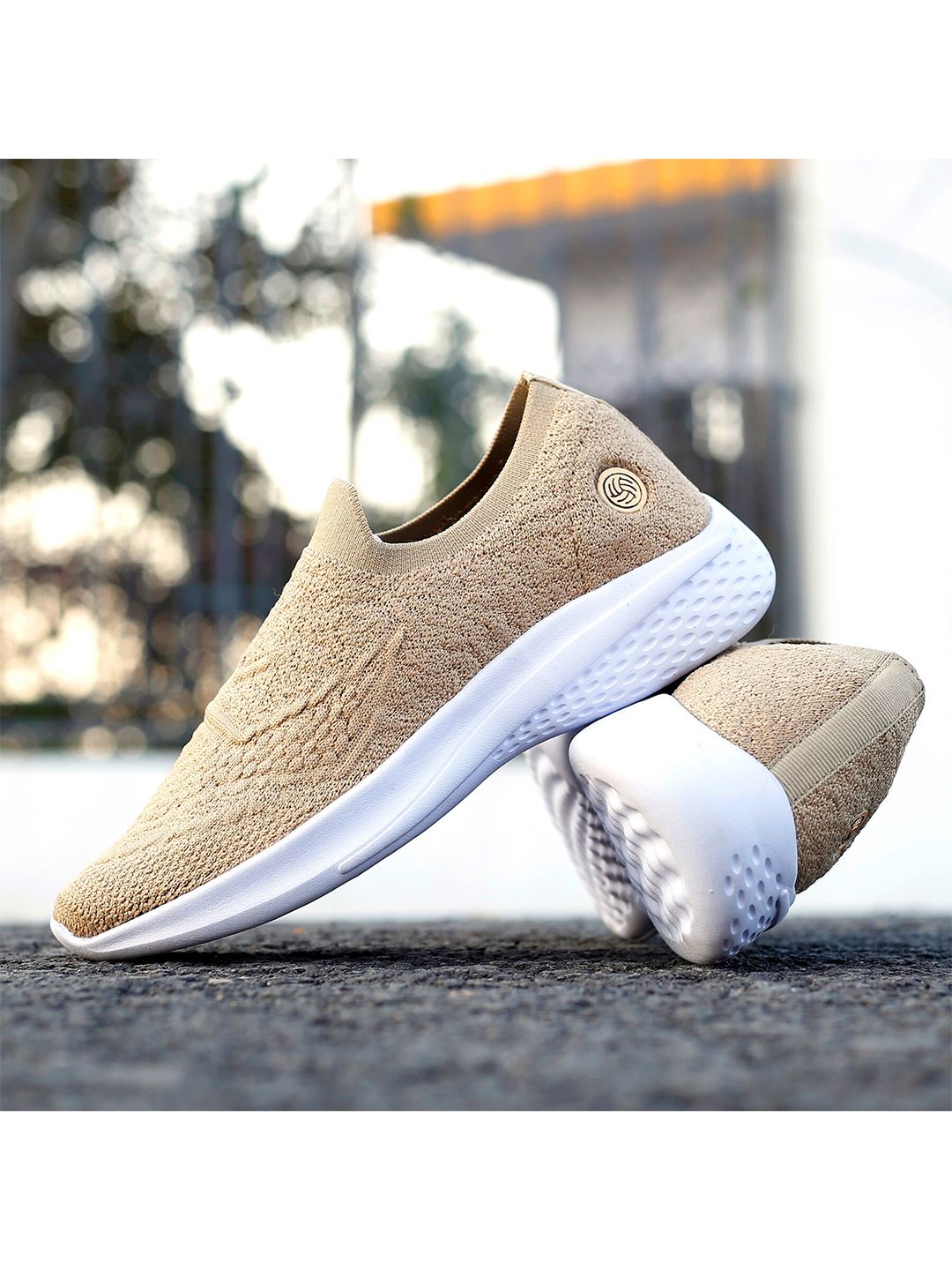 bacca bucci Women Beige Mesh Running Non-Marking Shoes