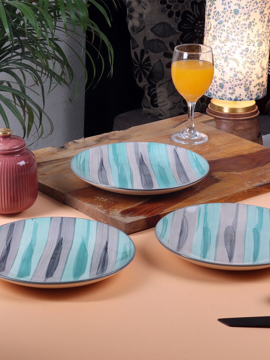 CDI Green & Grey 4 Pieces Printed Ceramic Glossy Plates Price in India