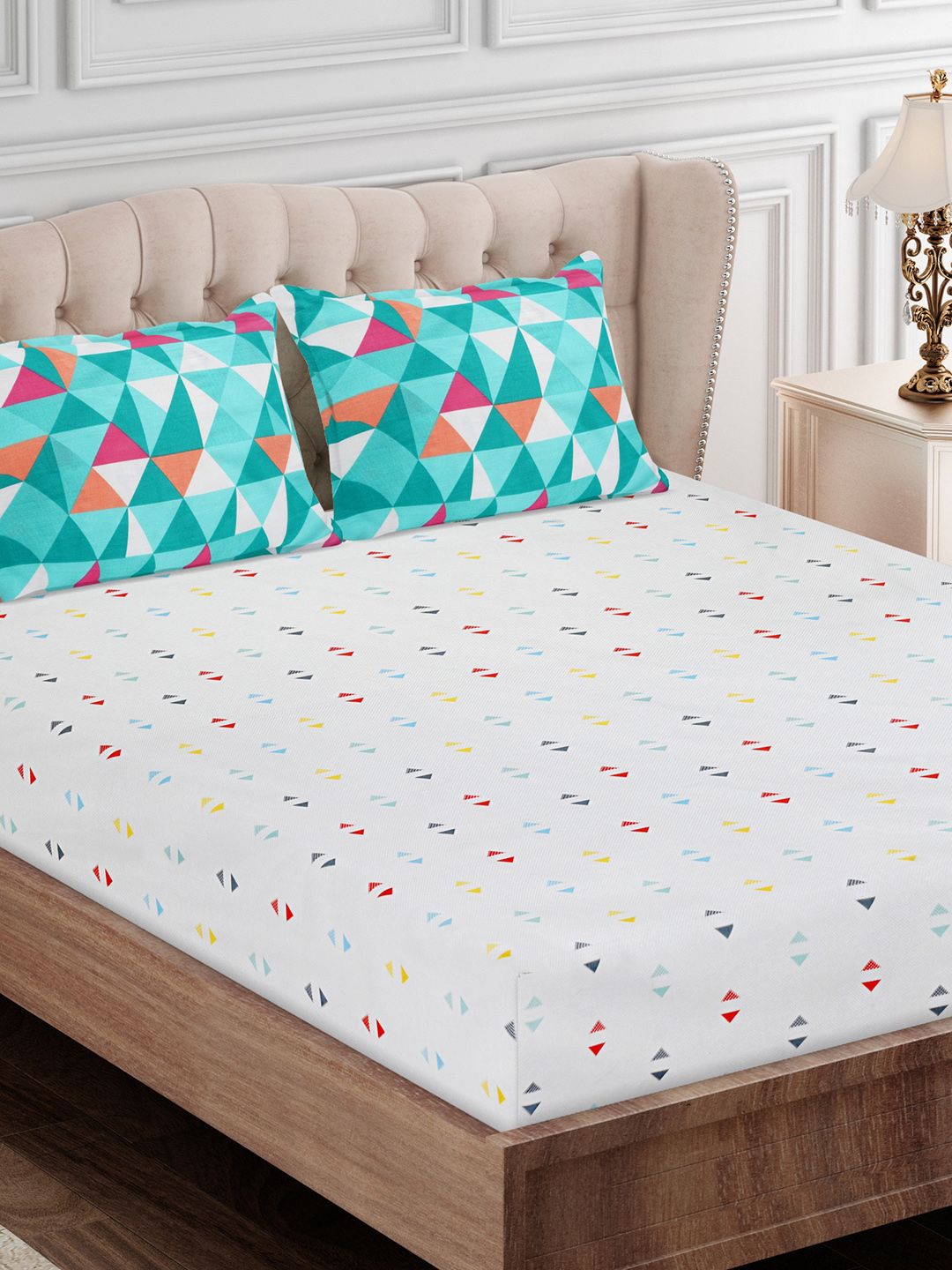 SEJ by Nisha Gupta Grey & Blue Geometric 180 TC King Bedsheet with 2 Pillow Covers Price in India