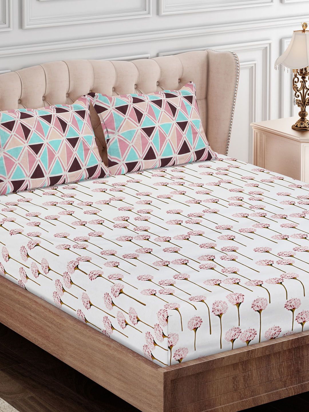 SEJ by Nisha Gupta Pink & Off White Floral 180 TC King Bedsheet with 2 Pillow Covers Price in India