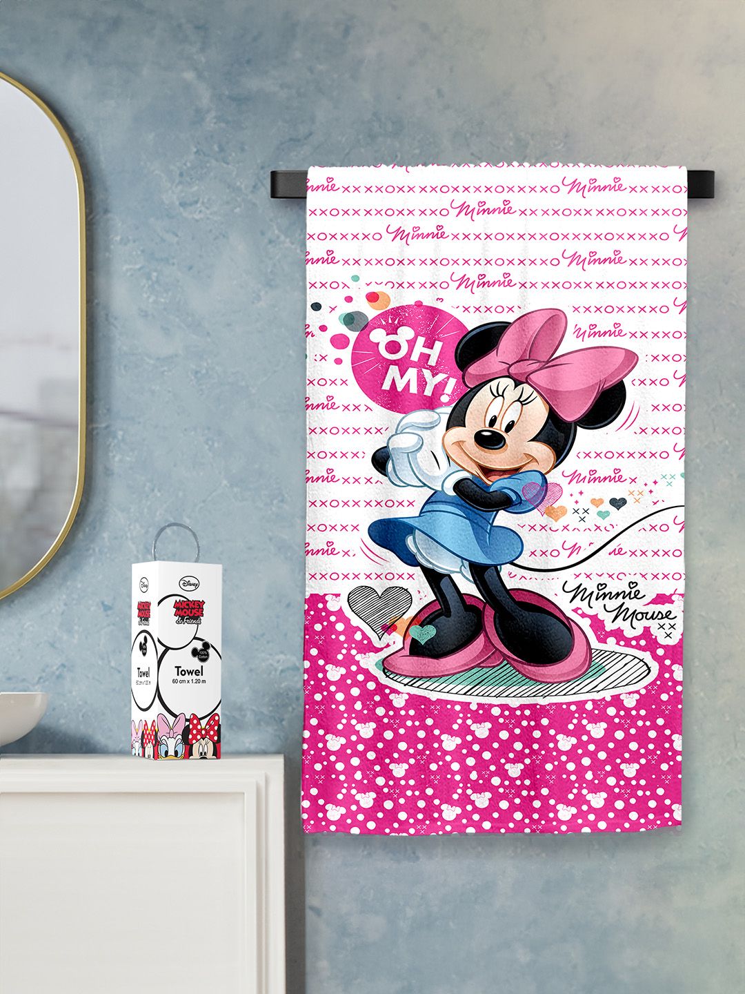 YK Girls Sea Green Minnie Mouse Printed Pure-Cotton 380 GSM Bath Towels