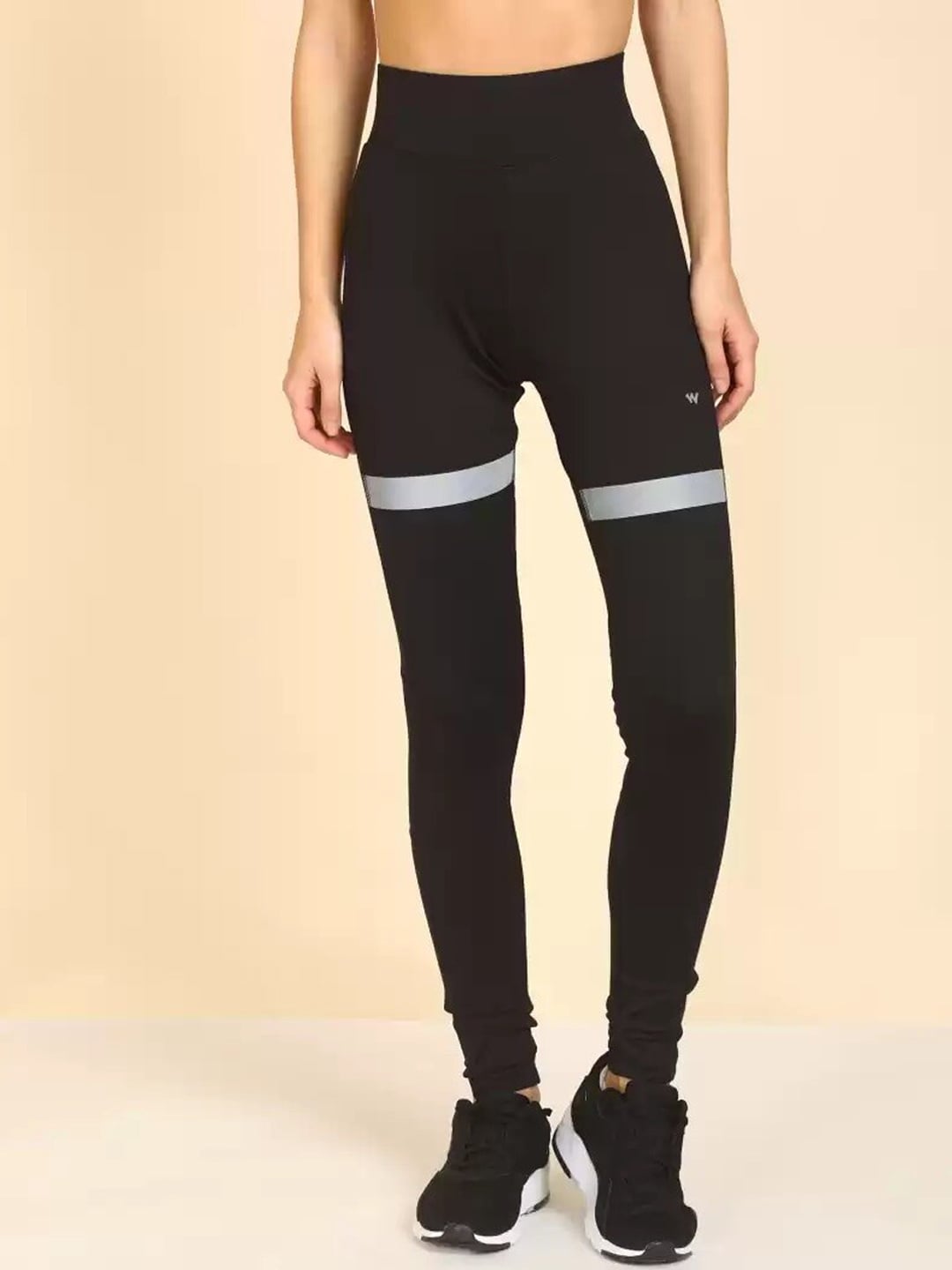 Wildcraft Women Black Solid Tights Price in India