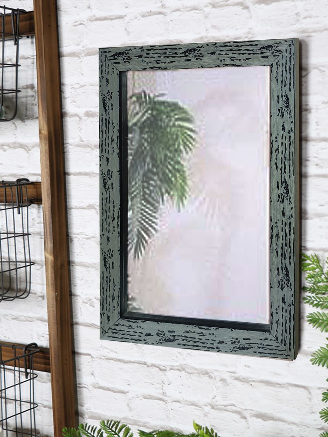 Gallery99 Green & Transparent Textured Mirrors Price in India