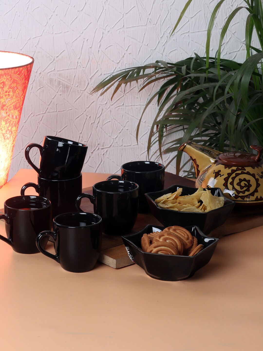 CDI Black Set of 8 Solid Ceramic Glossy Mug and Bowl Set Price in India
