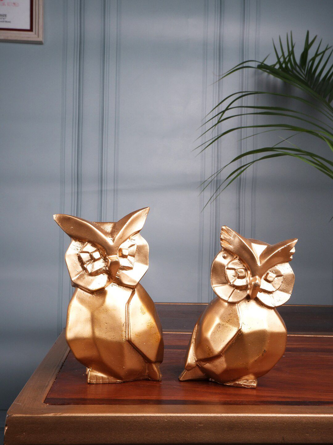 THE WHITE INK DECOR Gold Toned Owl Figurine Showpieces Price in India