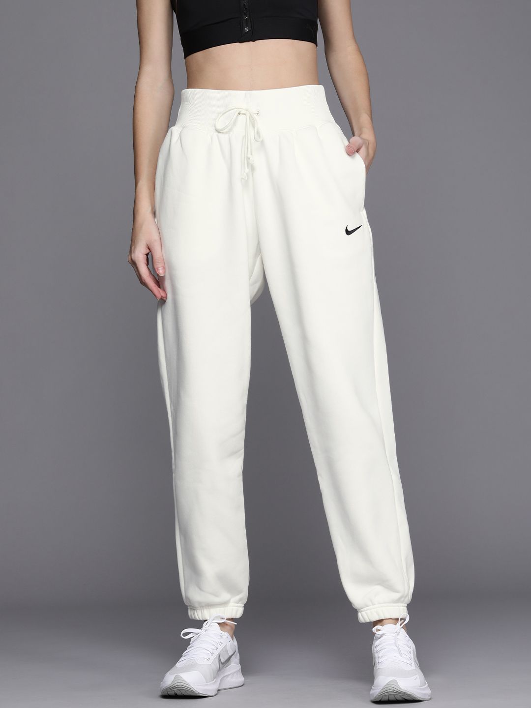 Nike Women White Solid NSW PHNX Fleece High Waist Relaxed Fit Joggers Price in India