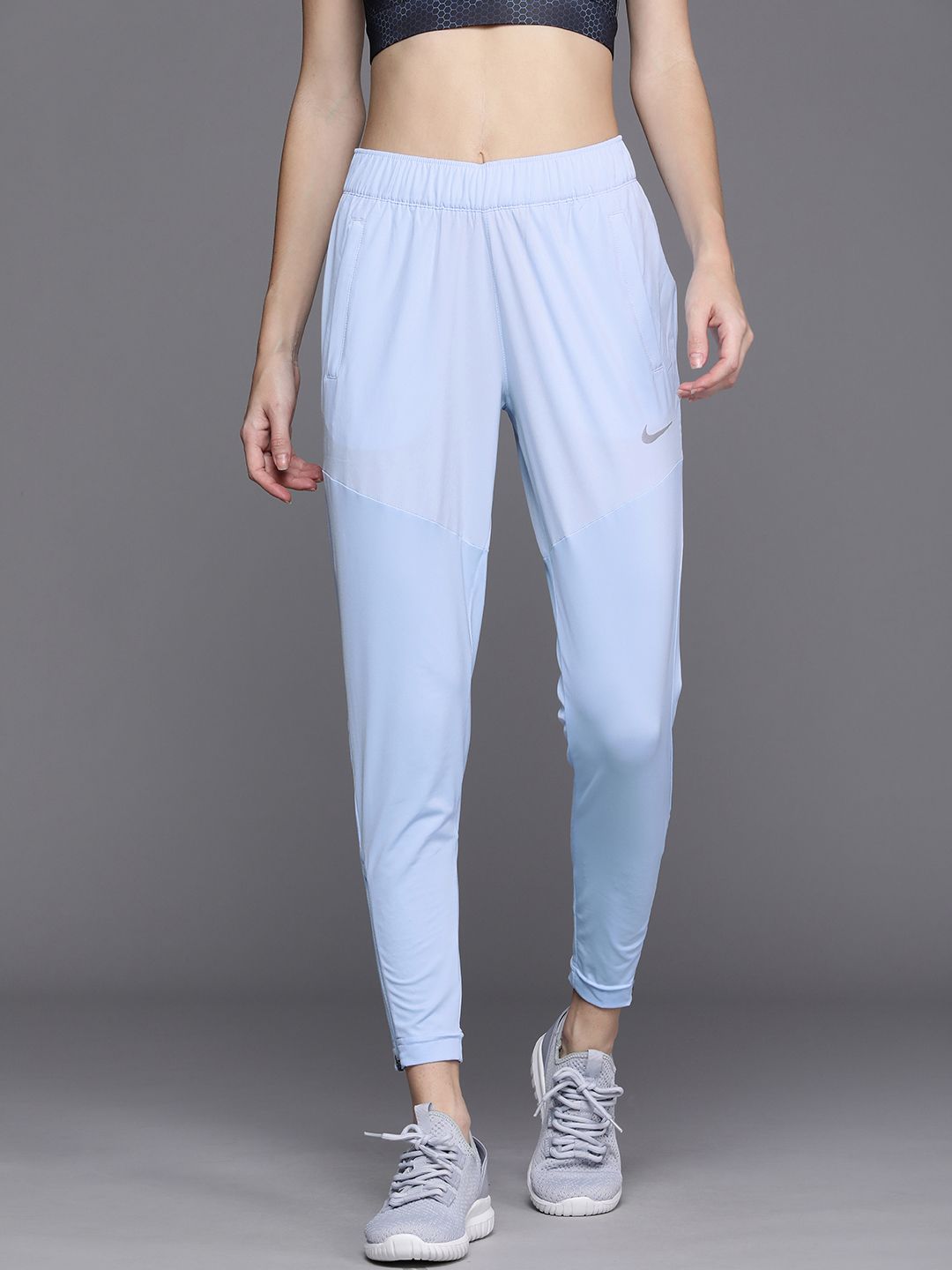 Nike Women Blue Dry-Fit Slim Fit Track Pants Price in India