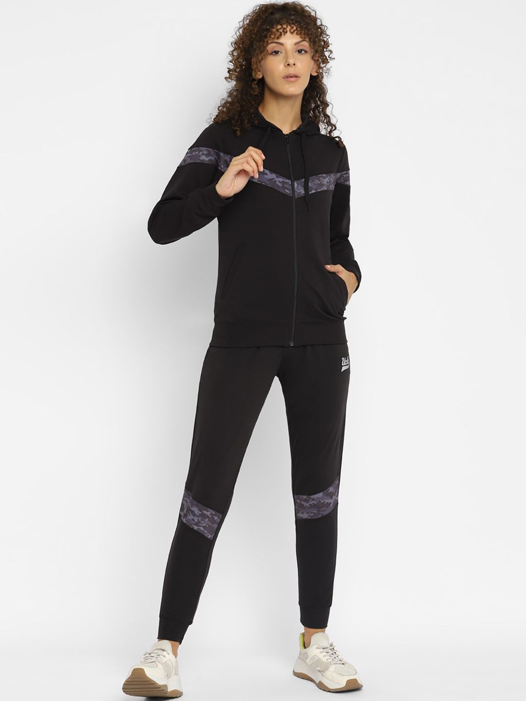 UCLA Women Black Solid Tracksuits Price in India
