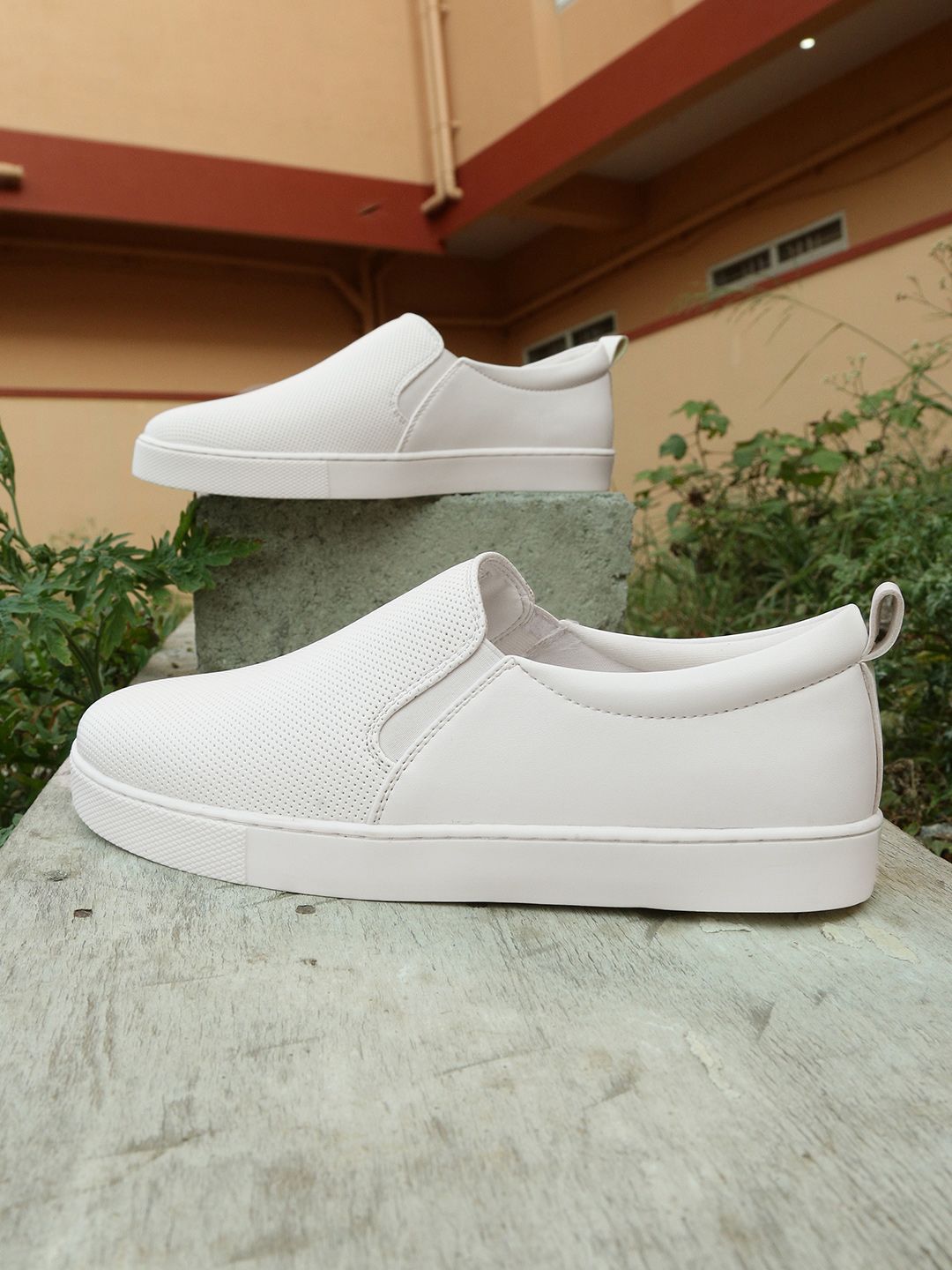 Tokyo Talkies Women White Textured PU Slip-On Sneaker Price in India