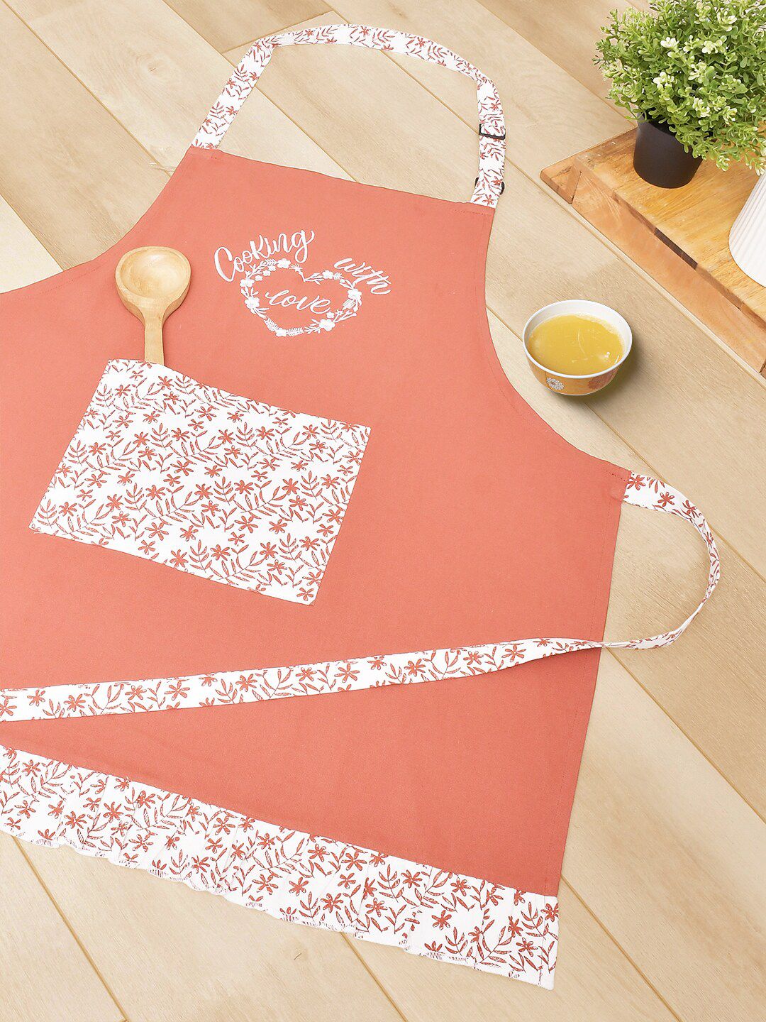 BLANC9  Rust & White Printed Pure Cotton Aprons Price in India