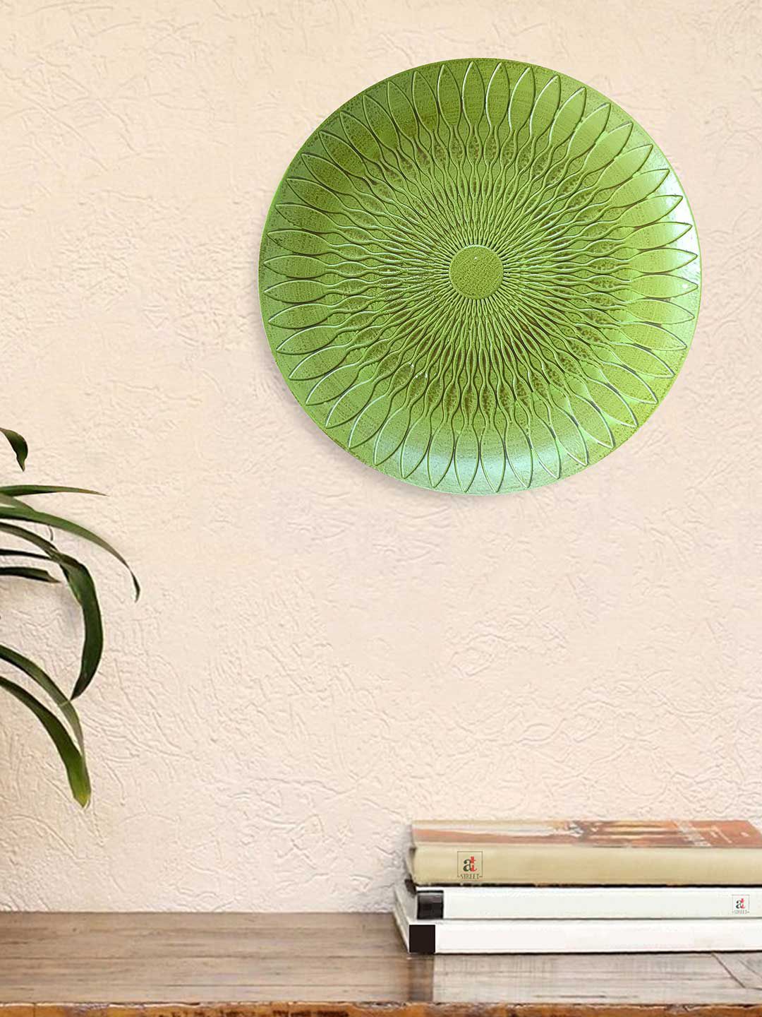 Art Street Green Texture Round Wall Plate Price in India