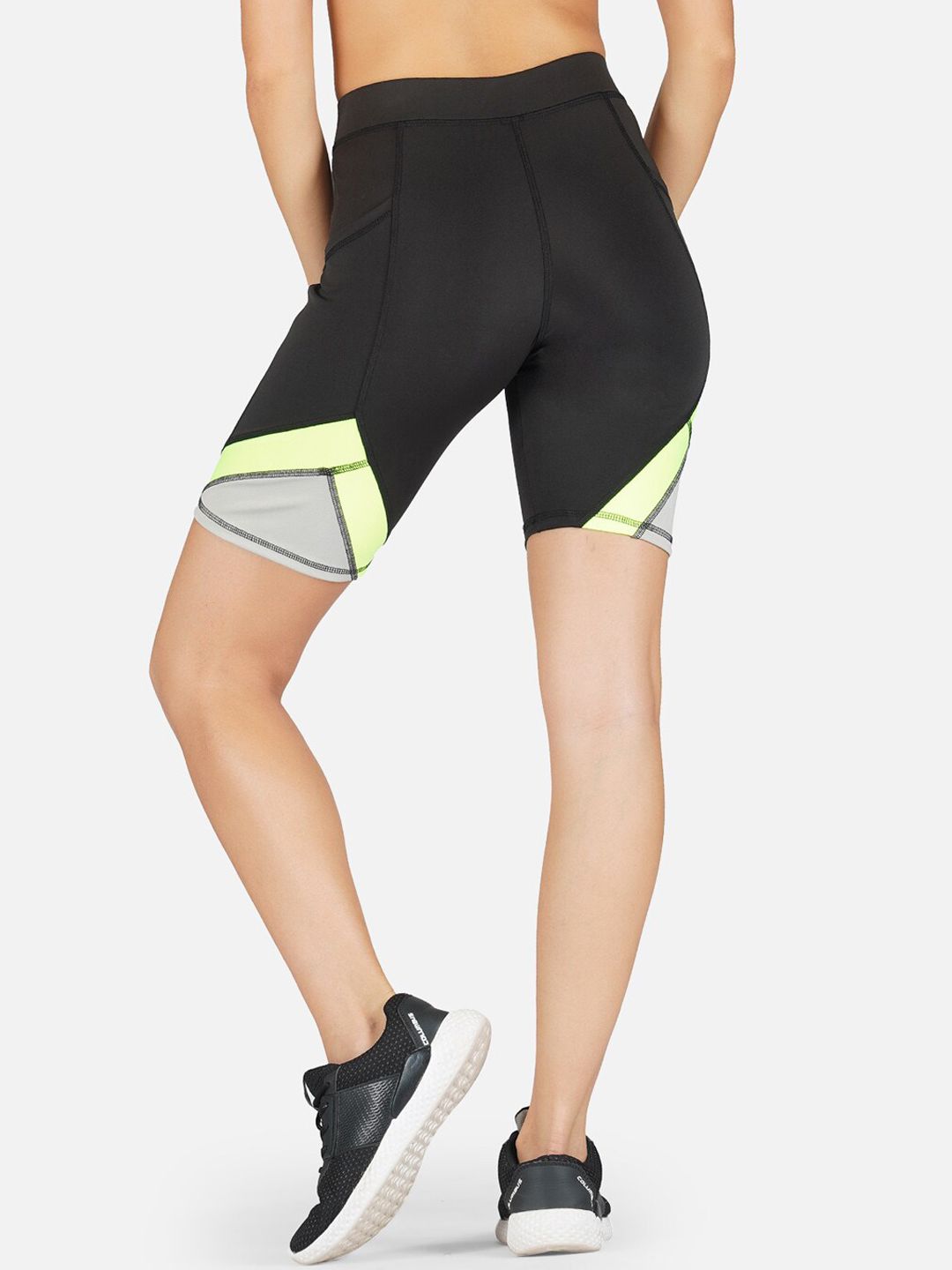 IMPERATIVE Women Black & Grey Colourblocked Dry Fit Slim-Fit Biking Shorts Price in India