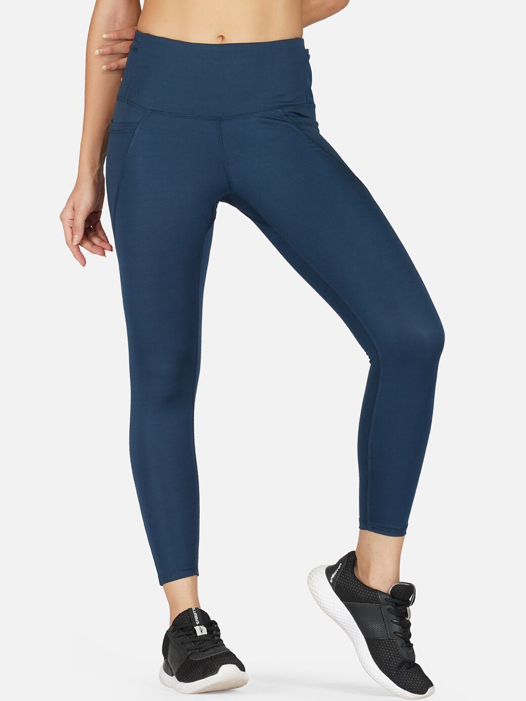 IMPERATIVE Women Blue Solid Slim Dry-Fit Tights Price in India