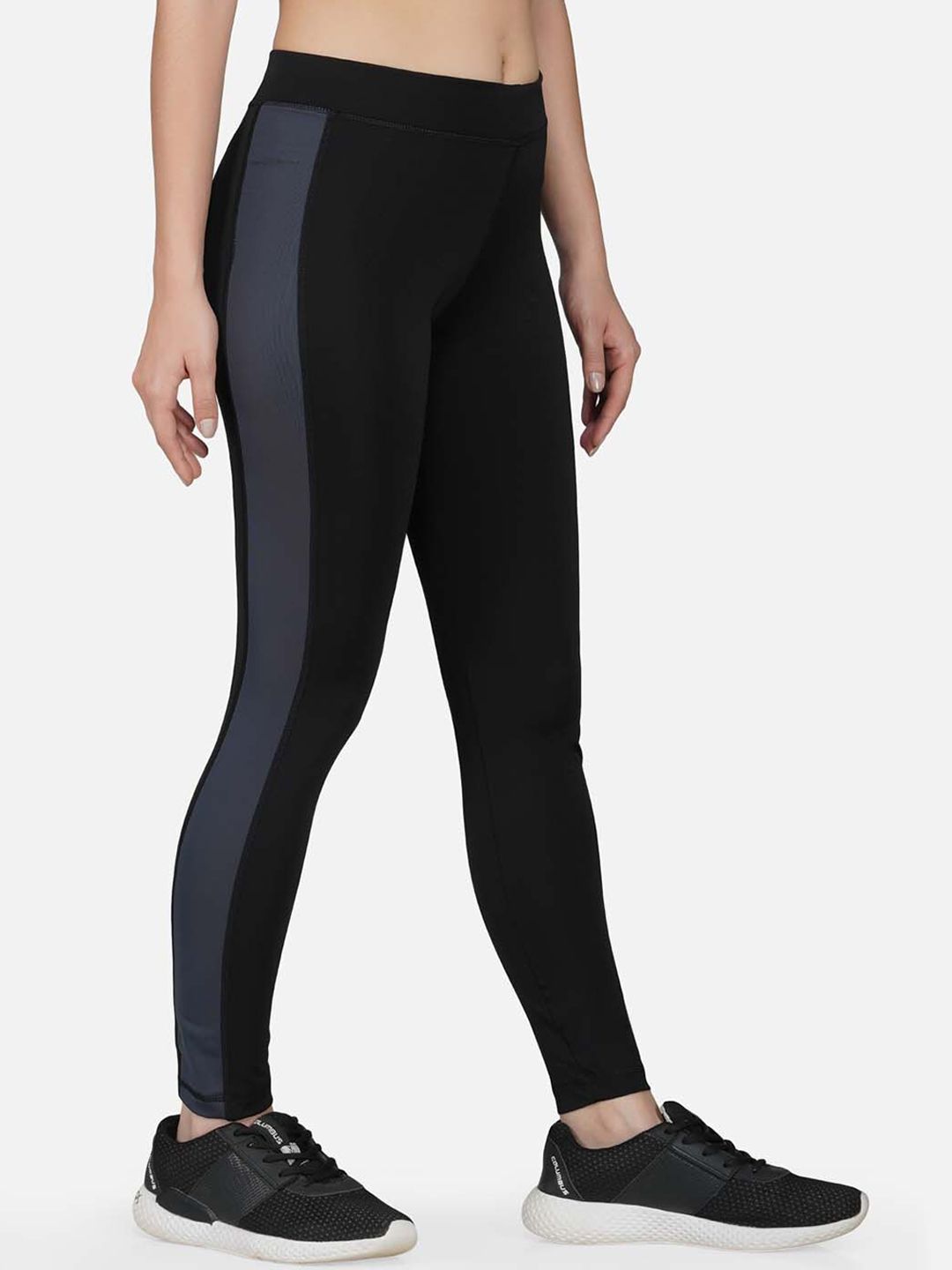 NEU LOOK FASHION Women Black Solid Slim-Fit Ankle Length Training Tights Price in India