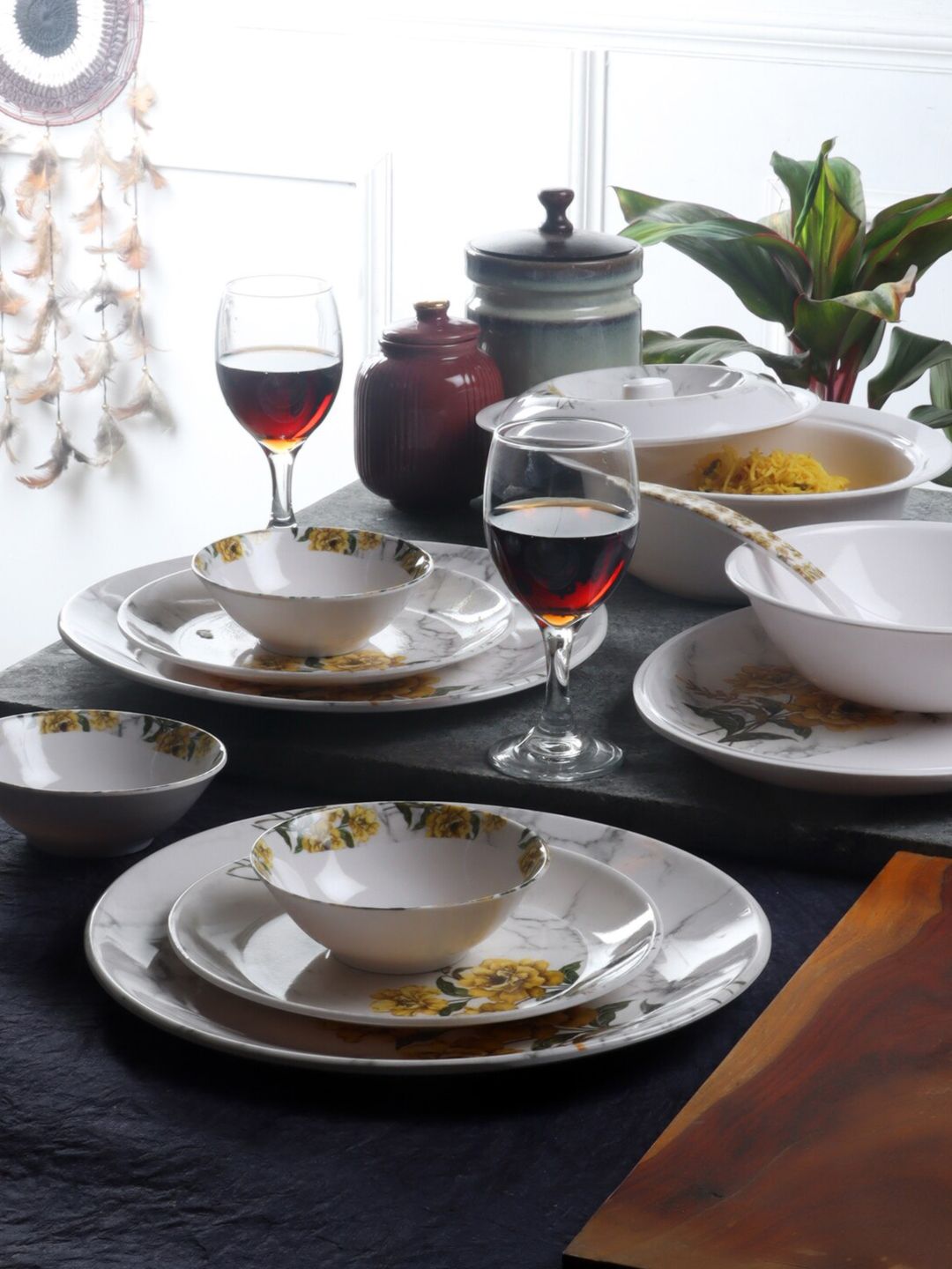 CDI 31 Pieces White & Yellow Pieces Printed Melamine Glossy Dinner Set Price in India