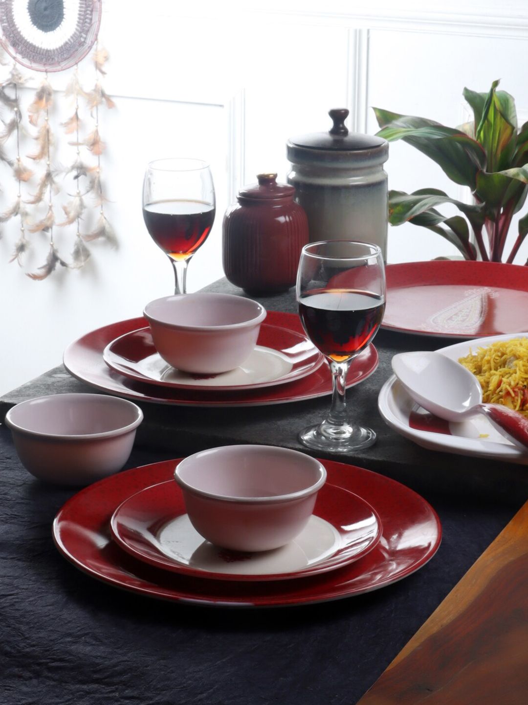 CDI 27 Pieces White & Red Pieces Printed Melamine Glossy Dinner Set Price in India