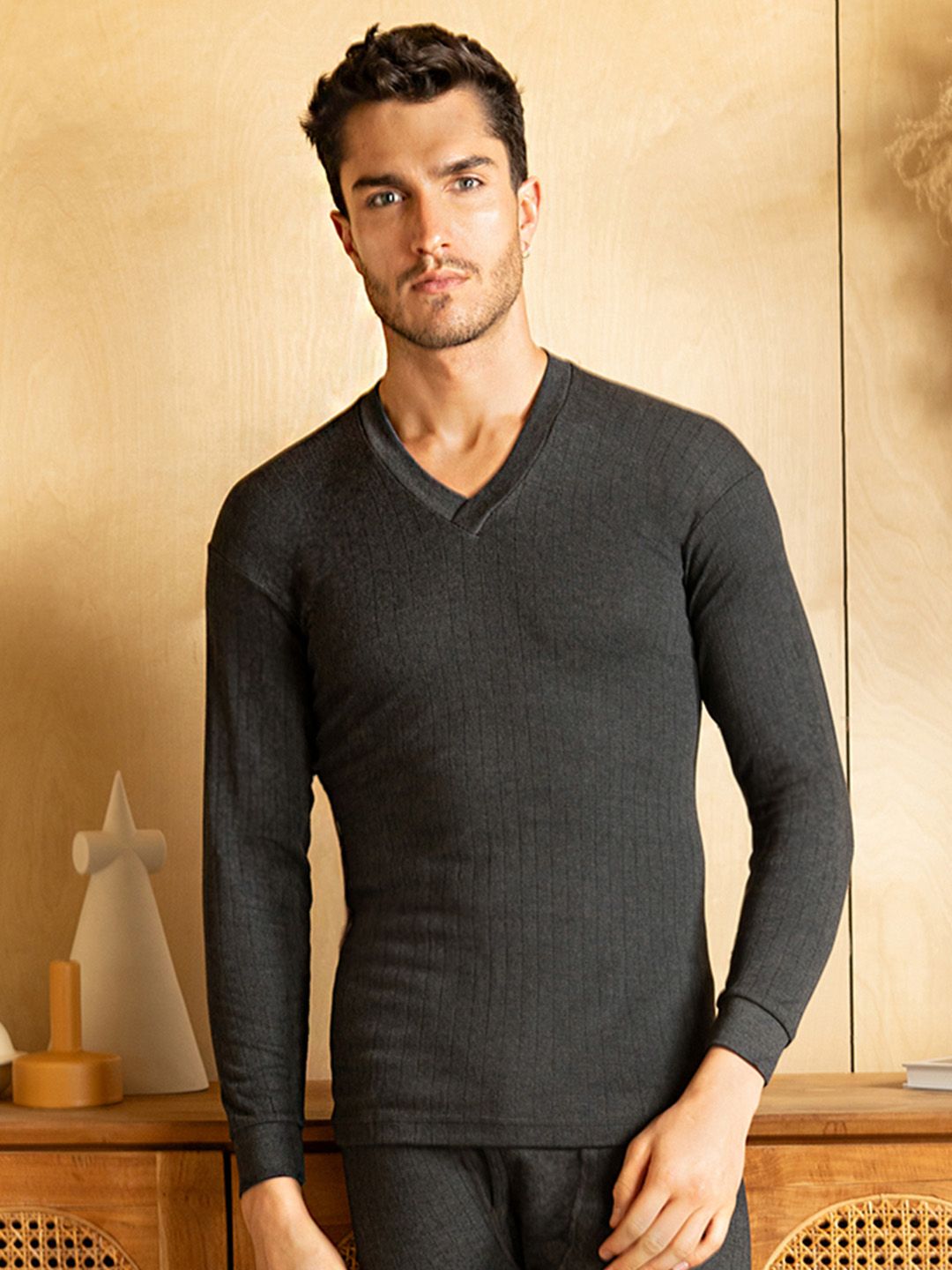LUX PARKER Men Black Solid Cotton  Thermal Top