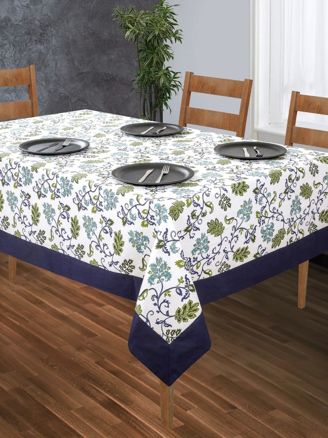 SHADES of LIFE Blue & White Printed Cotton 4-Seater Table Cover Price in India