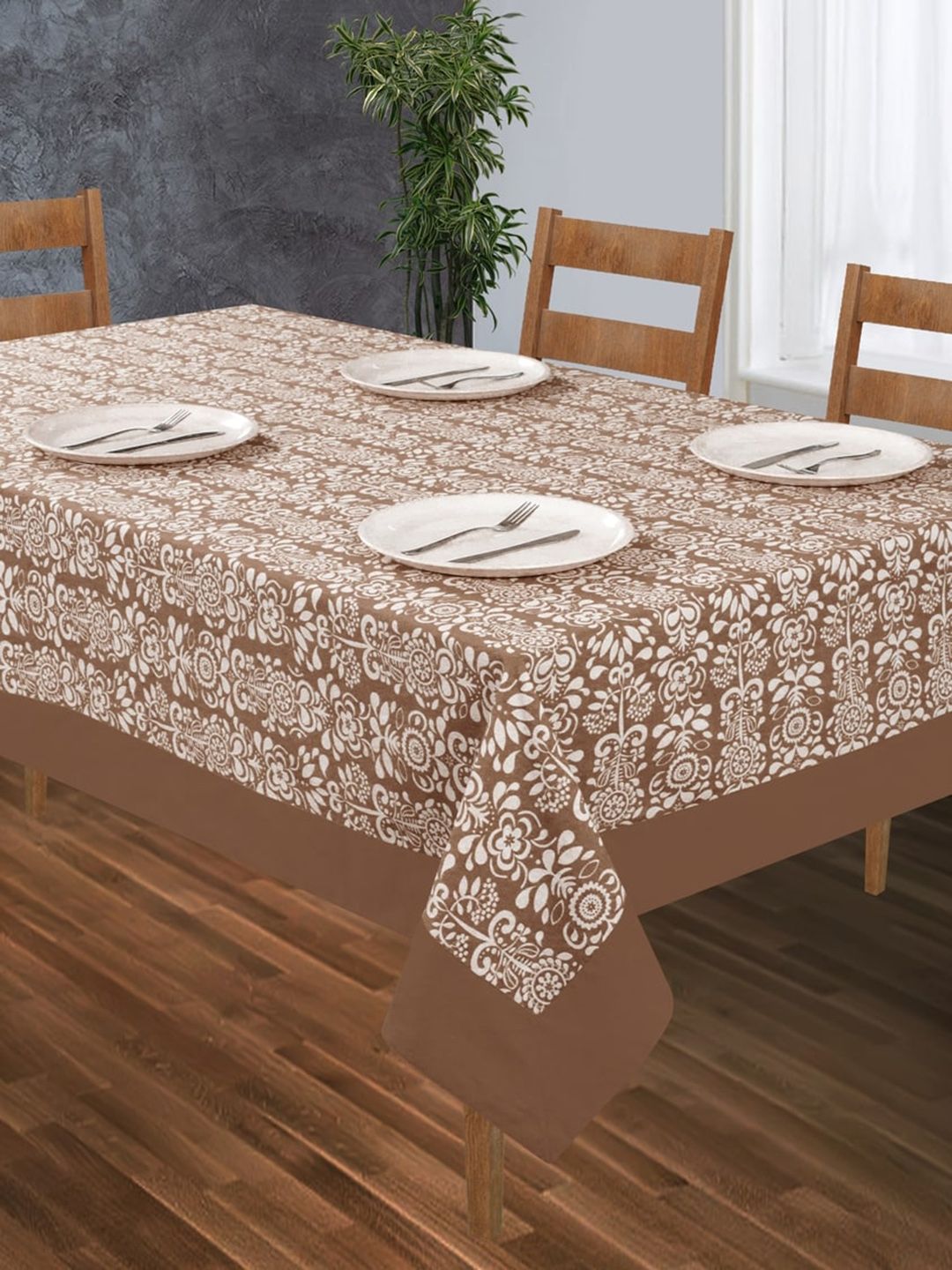 SHADES of LIFE Beige & White Printed Cotton 6-Seater Table Cover Price in India