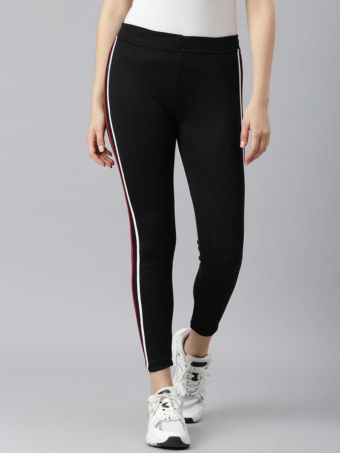 Aarika Women Black Solid Rapid Dry Slim Fit Track Pant Price in India