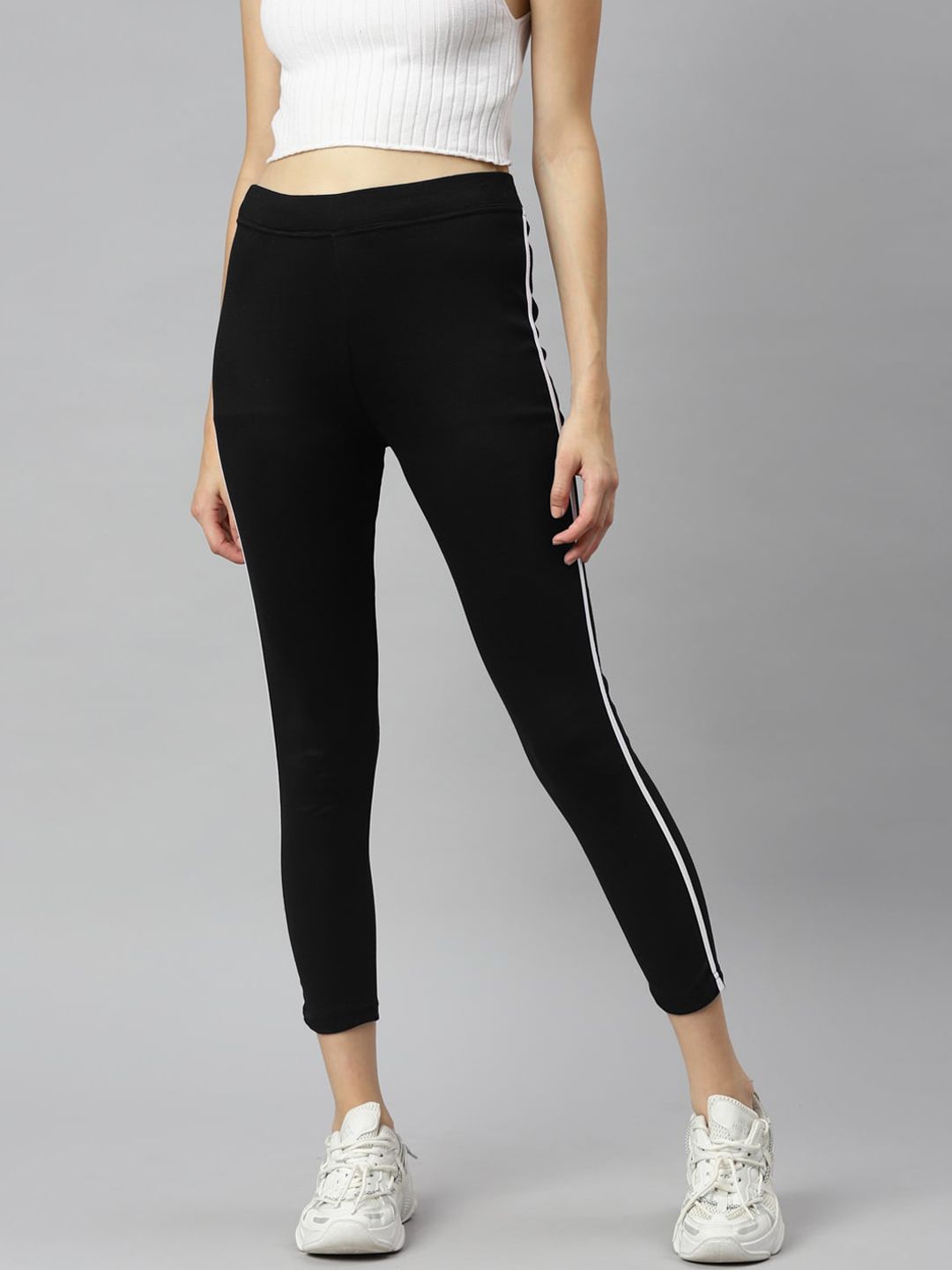 Aarika Women Black Solid Slim-Fit Track Pants Price in India