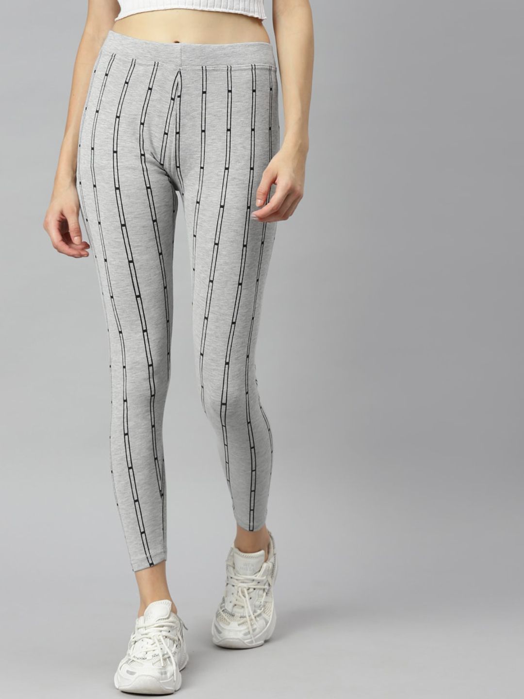 Aarika Women Grey Printed Tights Price in India