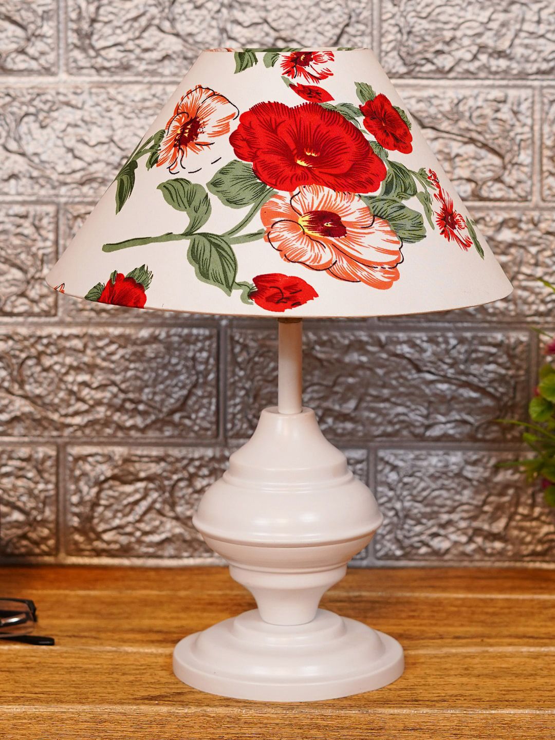 foziq White & Red Printed Table Lamps With Shade Price in India