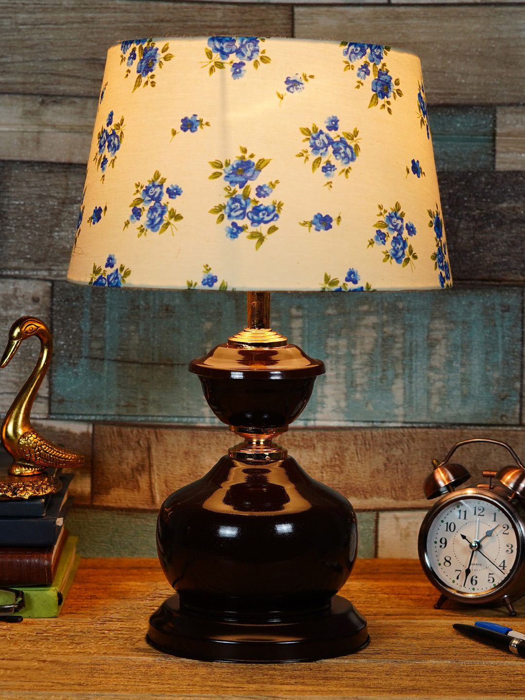 foziq Brown & Cream Solid Metal Table Lamps Price in India