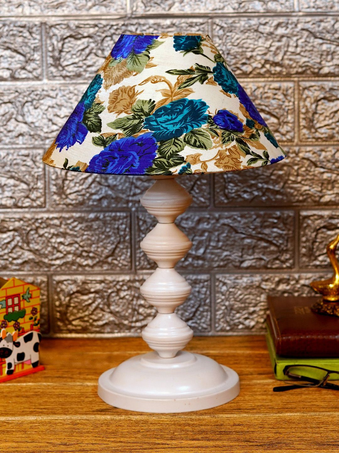 foziq White Printed Table Lamp Price in India