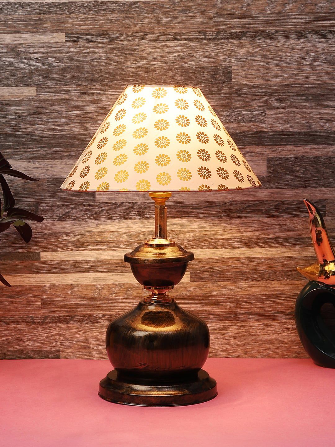 foziq Copper-Toned & White Printed Table Lamps With Shade Price in India