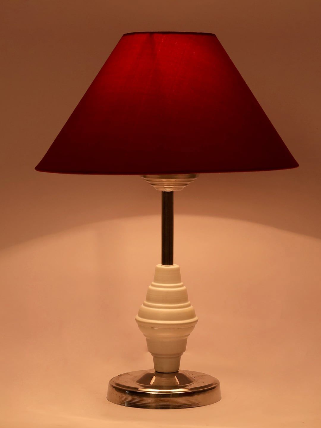 foziq White & Red Solid Table Lamp Price in India