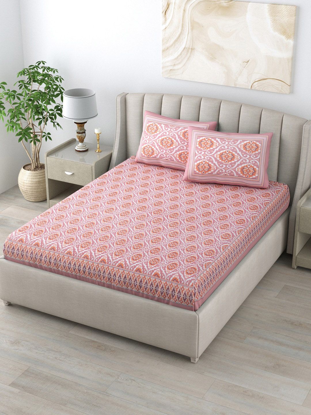 LIVING ROOTS Peach-Coloured & White Floral 160 TC King Bedsheet with 2 Pillow Covers Price in India