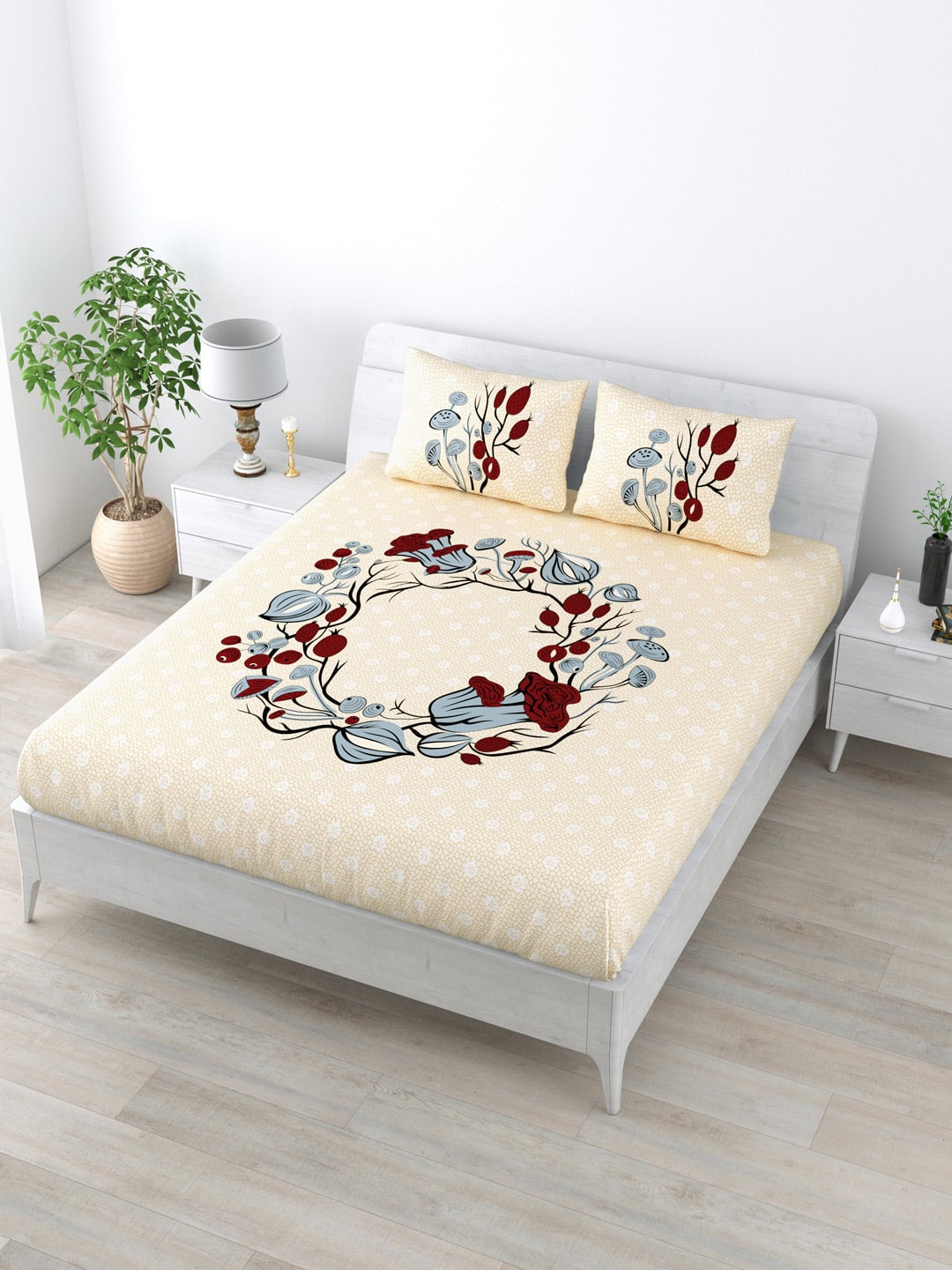 LIVING ROOTS Cream-Coloured & Beige Floral 160 TC King Bedsheet with 2 Pillow Covers Price in India