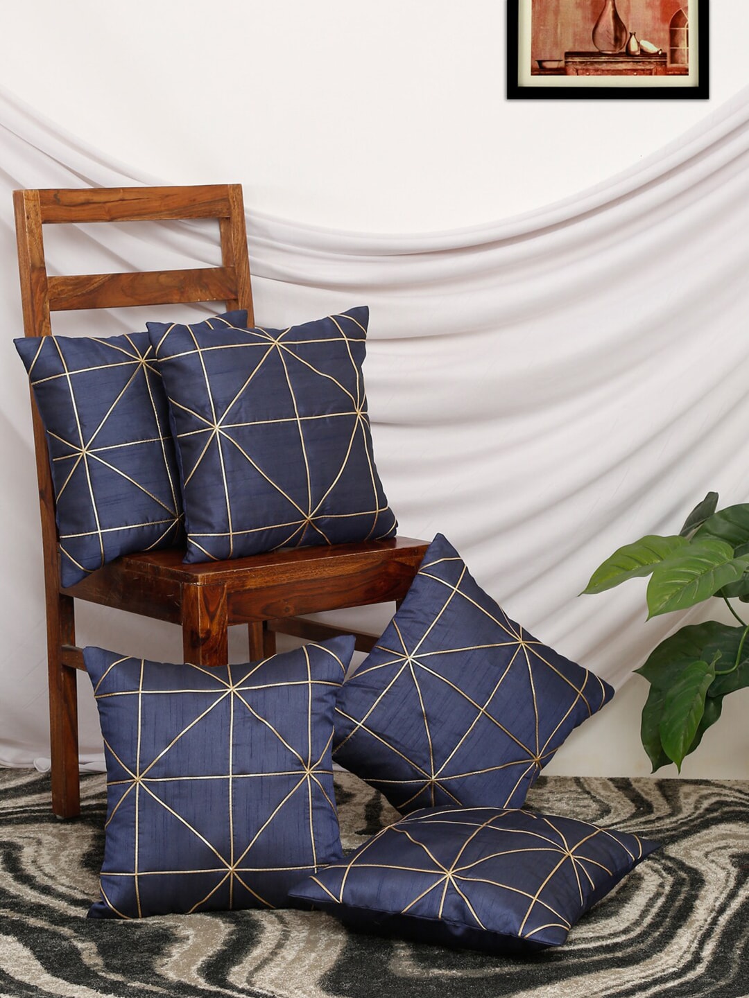 MULTITEX Purple & Gold-Toned Set of 5 Geometric Velvet Square Cushion Covers Price in India