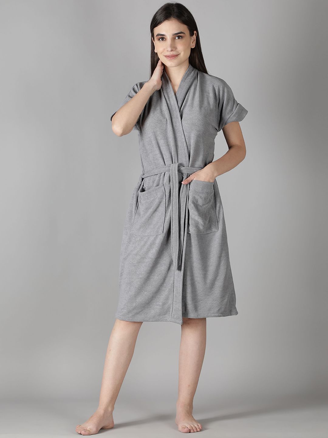 HotGown Women Grey Solid Pure Cotton Bath Robe Price in India