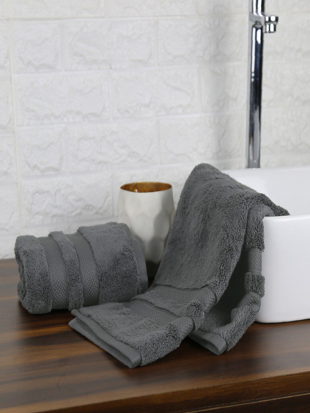 Trident Pack Of 2 Grey Solid 575 GSM Cotton Hand Towels Price in India