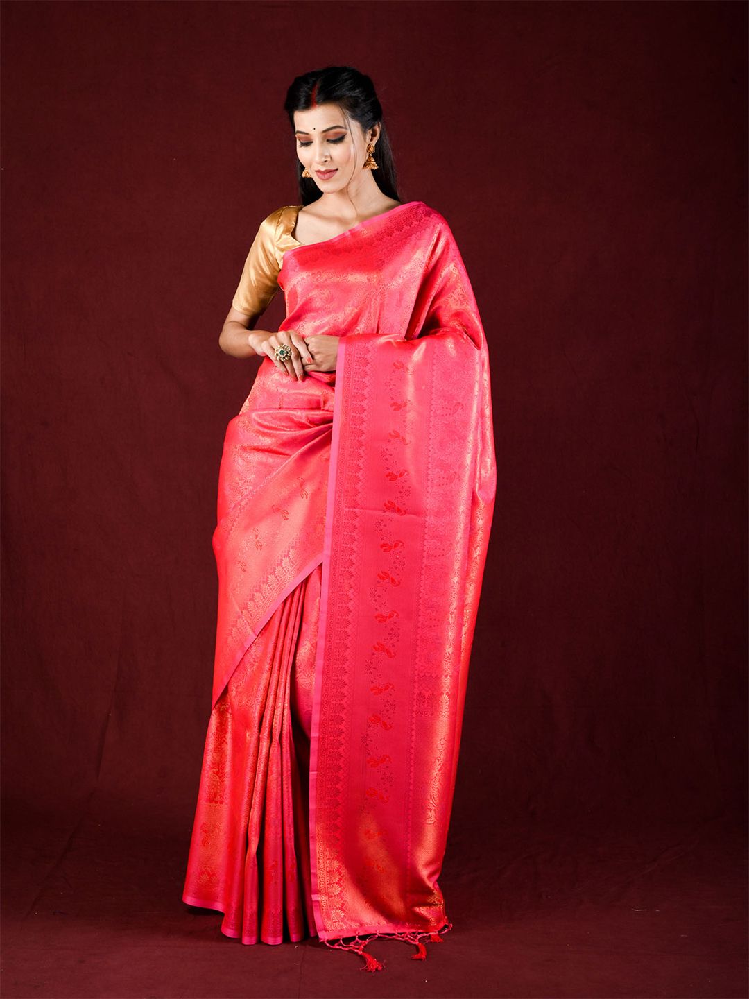 Exclusiva Pink & Gold-Toned Woven Design Zari Silk Blend Saree Price in India