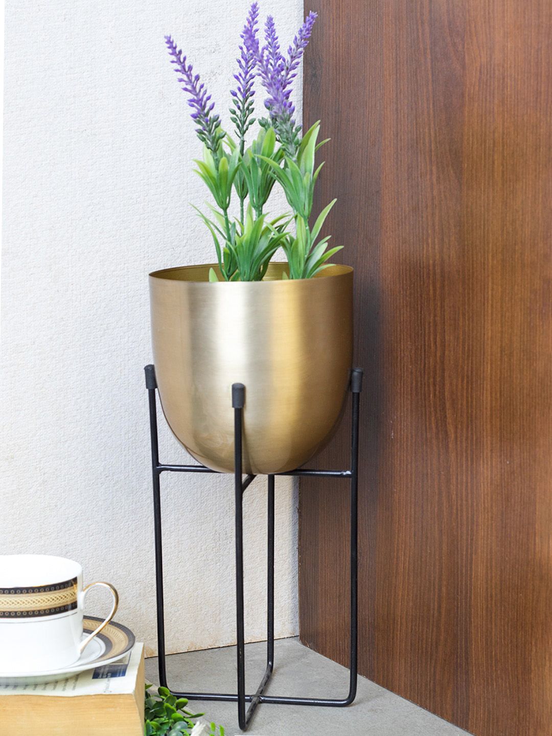 MARKET99 Solid Planter With Stand Price in India