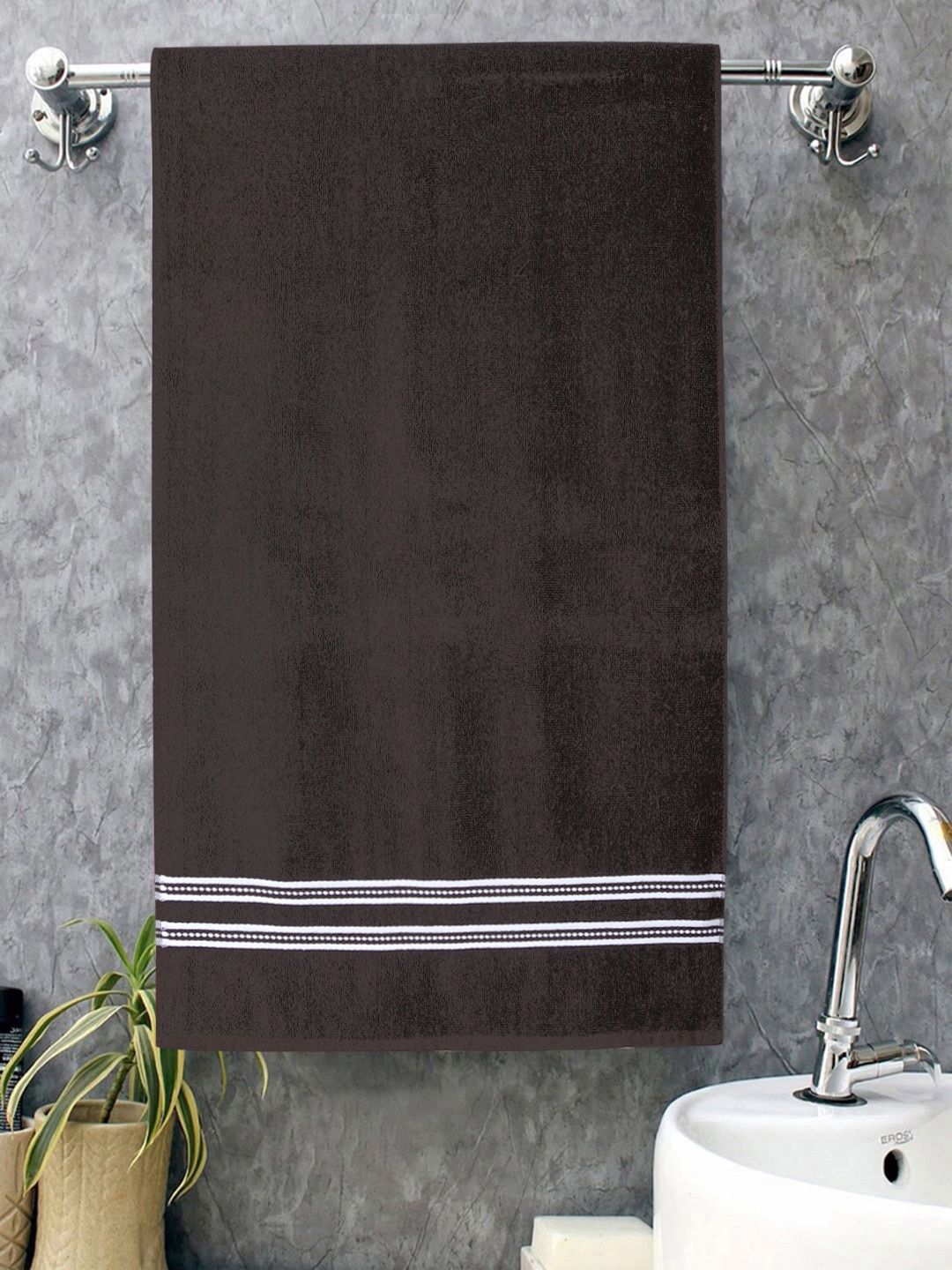 ROMEE Set of 2 Coffee Brown & Grey Solid 500 GSM Cotton Bath Towels Price in India