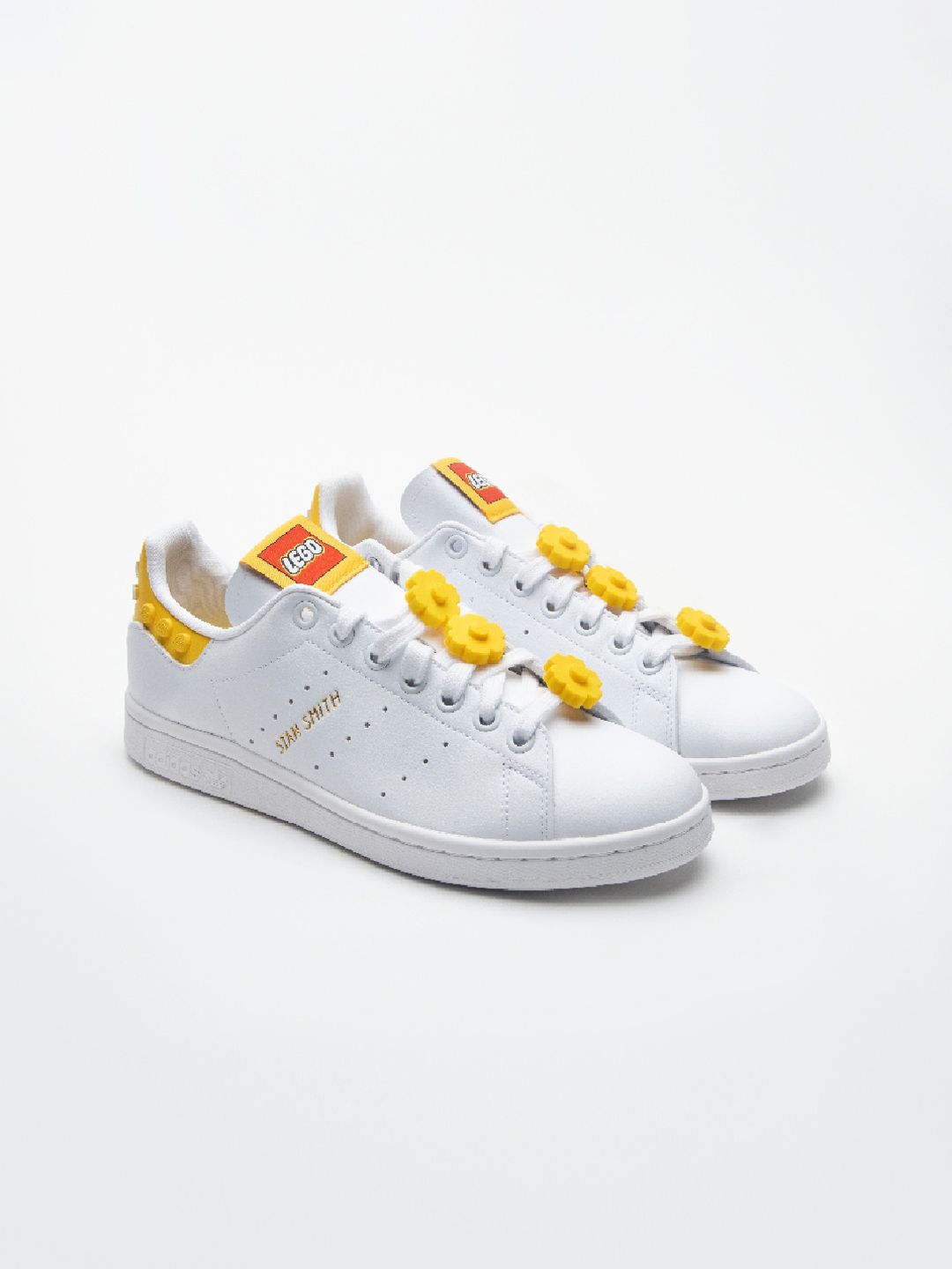 ADIDAS STAN SMITH X LEGO Women White Textured Sneakers Price in India