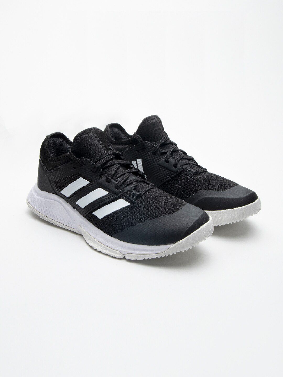 ADIDAS Women Black Sports Shoes Price in India