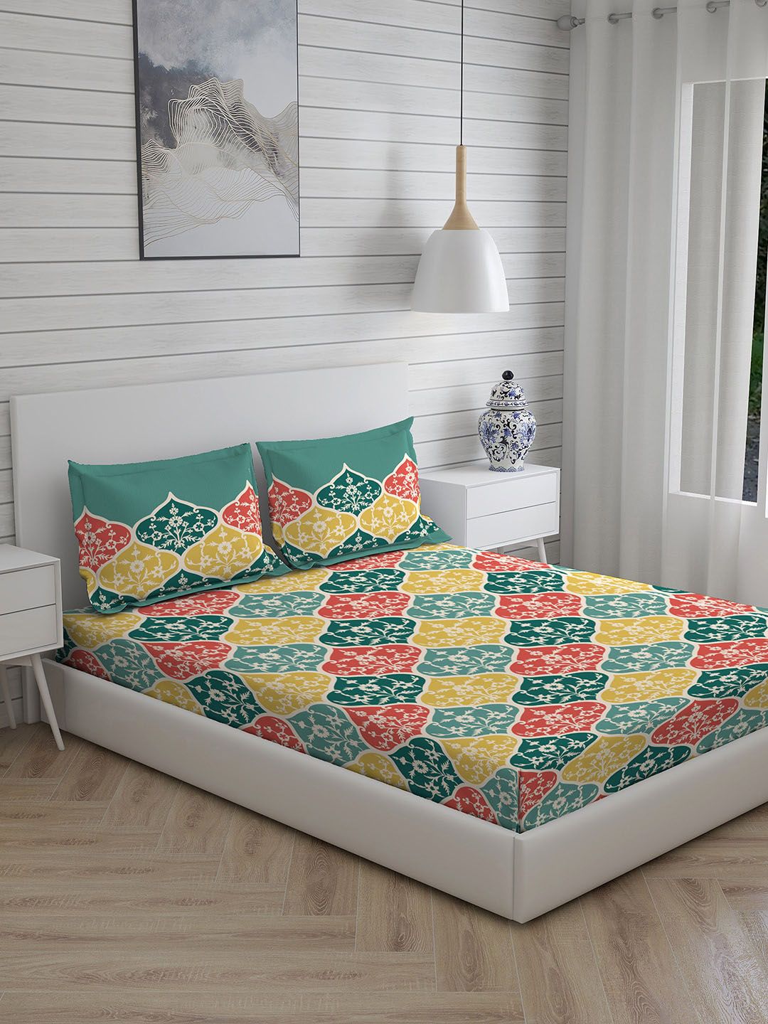 Layers Ethnic Motifs 110 TC Cotton Queen Bedsheet with 2 Pillow Covers Price in India