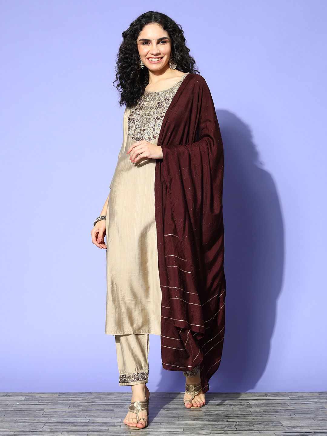 SheWill Women Ethnic Motifs Silk Blend Hyper Texture Kurta Set Price in India